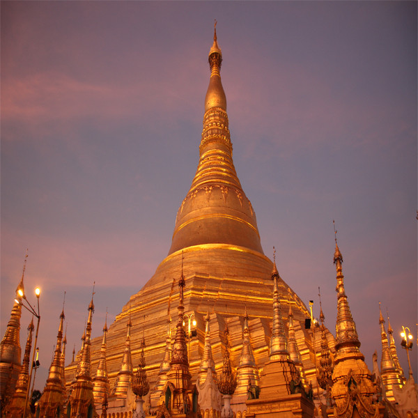 shwedagon pagoda